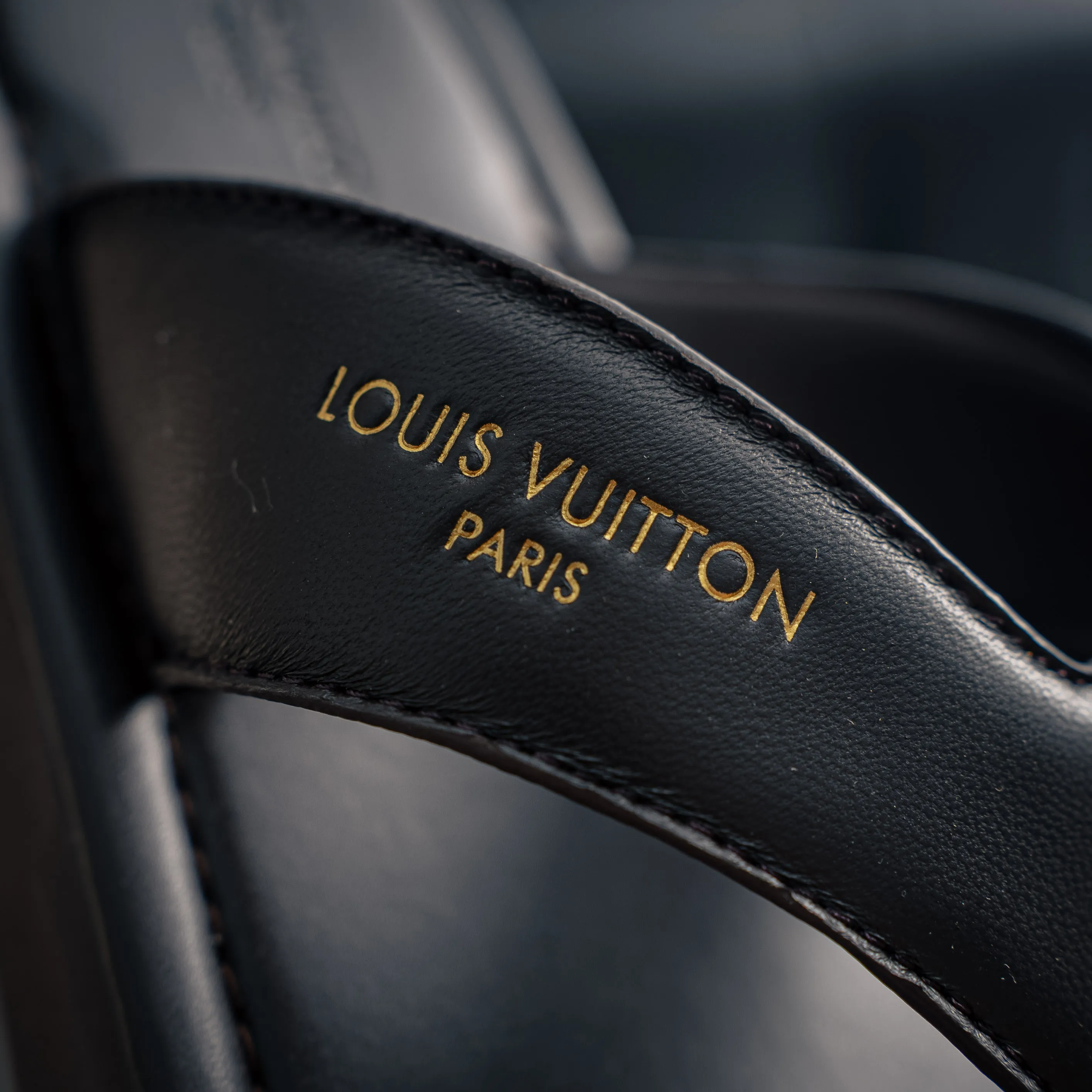 # LOUIS VUITTON ｜ 2026ss LOUIS VUITTON Venice Cowhide Leather Shoes Shoes Sandals 。 Cowhide Leather ，Shoes